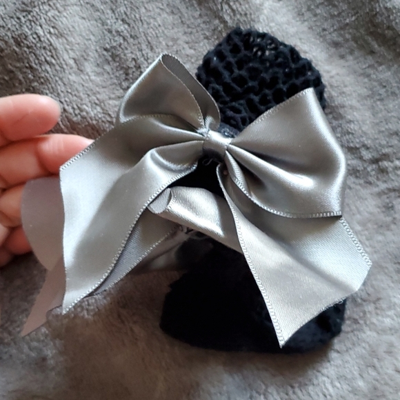 3$ ADD ON  Grey bowtie sock - Picture 2 of 3